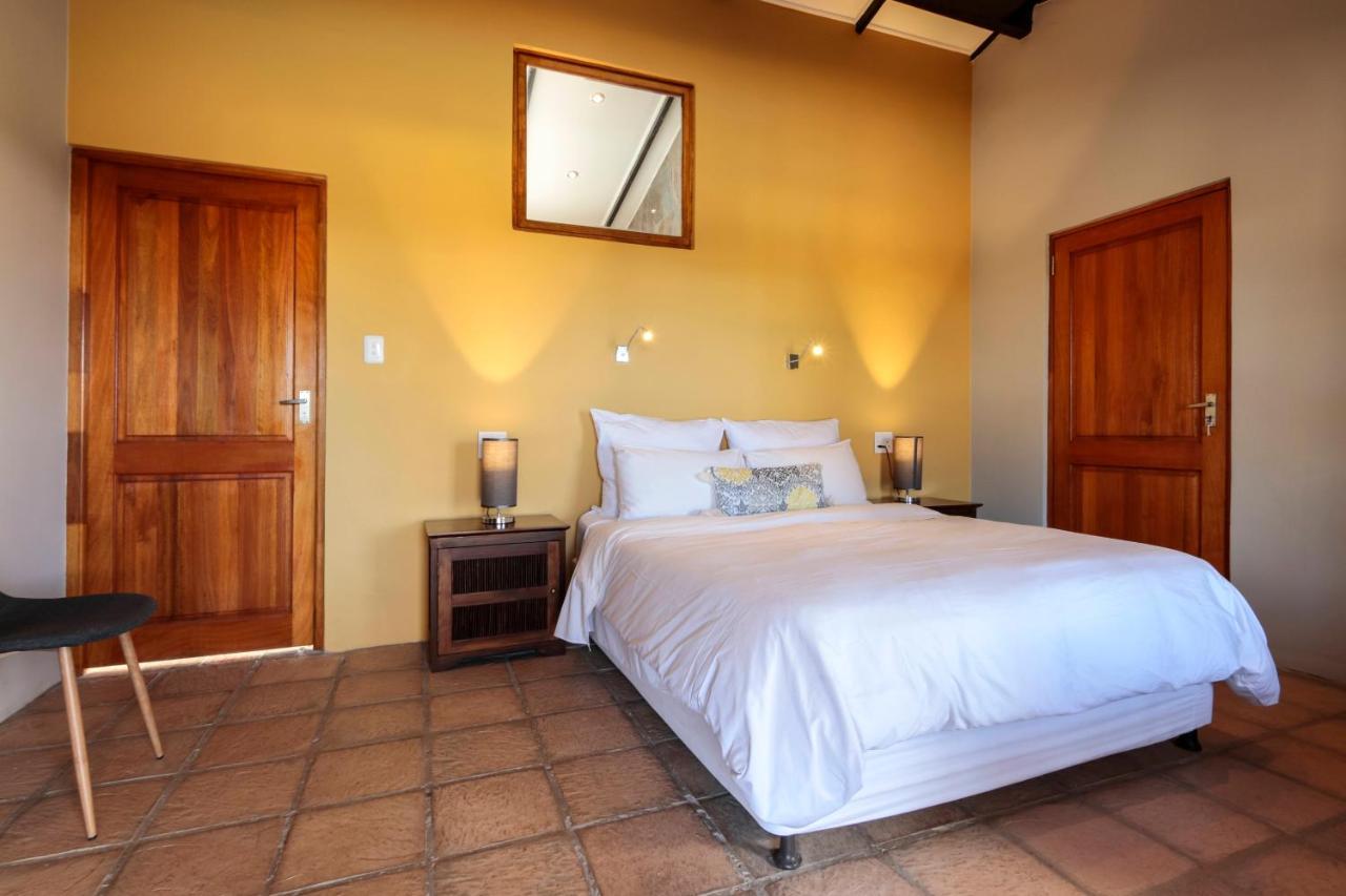 Lemon 3 Lodge Guesthouse Kirkwood Bagian luar foto