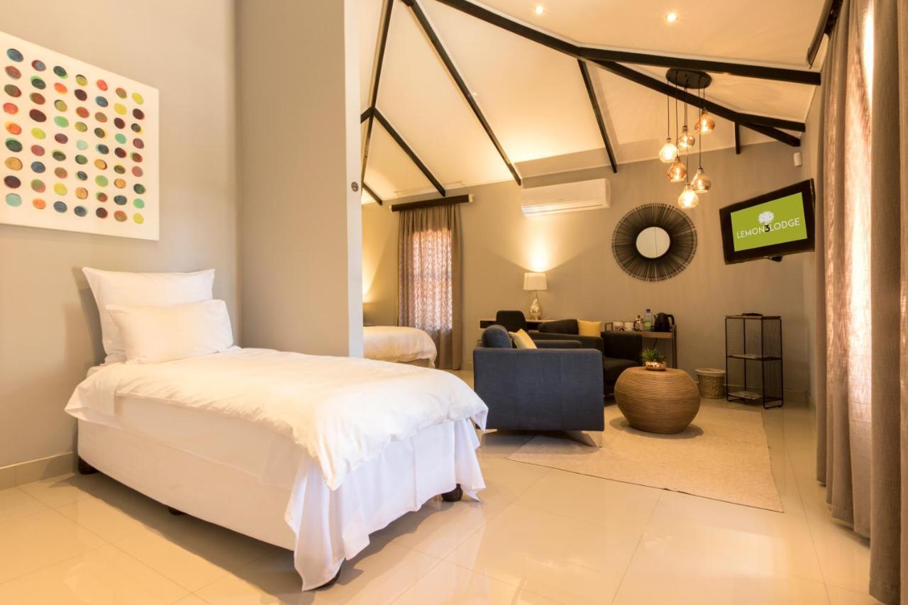 Lemon 3 Lodge Guesthouse Kirkwood Bagian luar foto